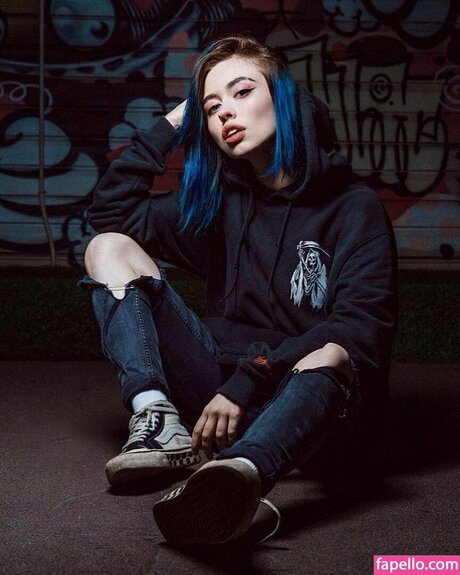 Anastasia Sereda ホットなモデル 写真