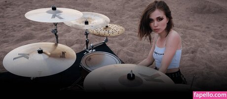 濡れたおまんこオンリーファンズ えろ 画像