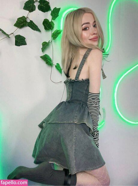 Anastasia Sereda アートポルノスター 写真