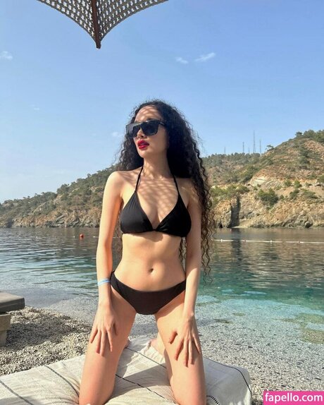 Beste Kose エロティックなポルノスター ギャラリー