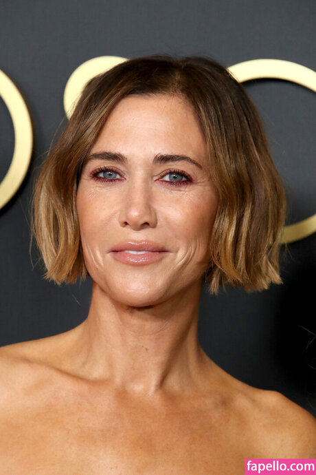 ミラーセルフィーオンリーファンズ アートxxx 写真