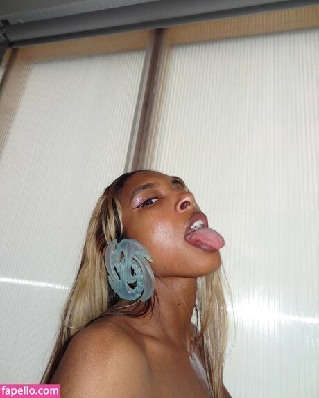 POVオンリーファン パーフェクト 写真