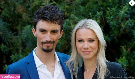 Marion Rousse エロティックなモデル 画像