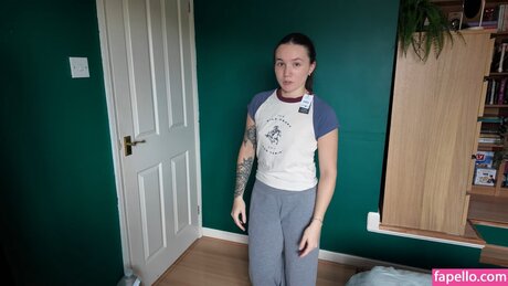 パンツを食い込ませるオンリーファンズ ホットセックス 写真