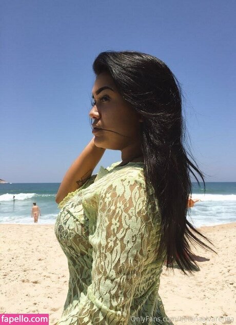 Bettina Alvarenga アートスター 写真