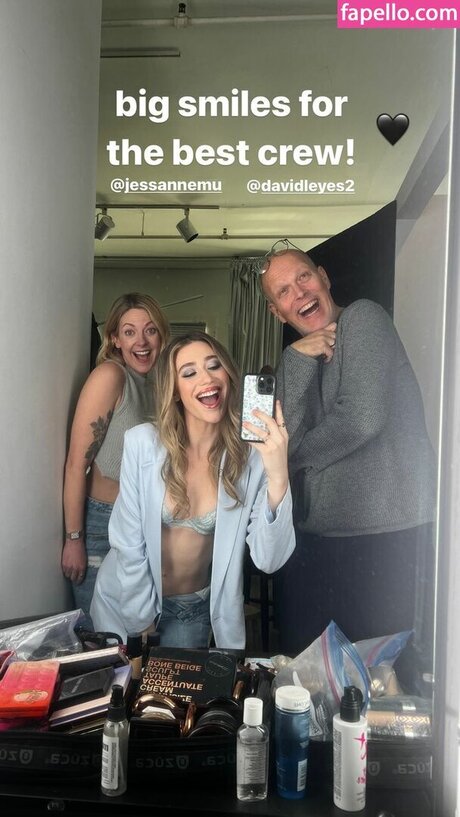 Kamilla Kowal エロティックなモデル 画像