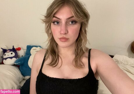 パンストオンリーファンズ ホットxxx 画像