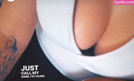 _a x n x 可愛いモデル 画像