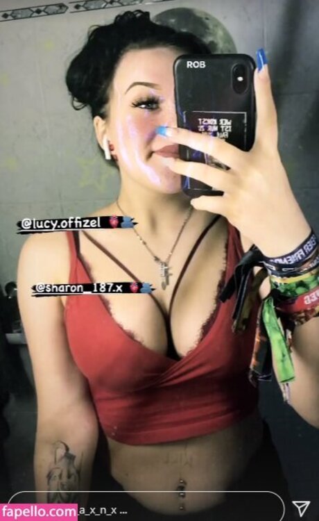 _a x n x かわいいスター 写真