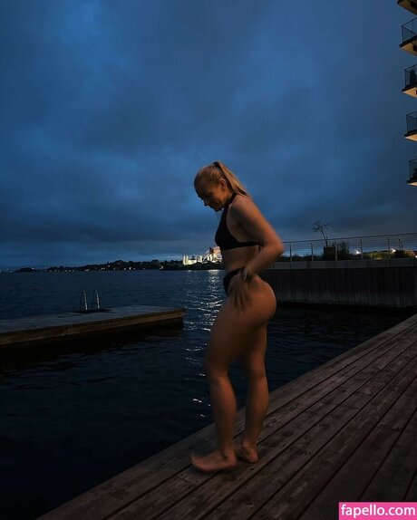 ビキニプリンセスオンリーファンズ エロ ギャラリー