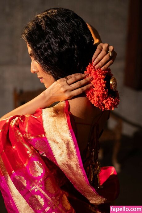 Malavika Mohanan 美しいポルノスター 画像