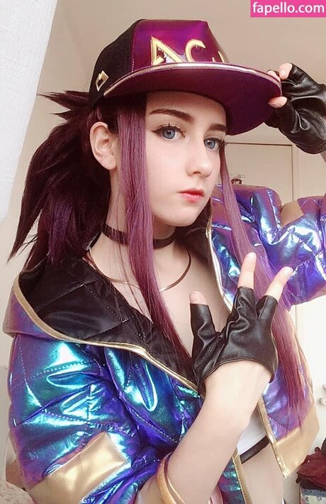 Lilyshibe ポルノスター アート 写真