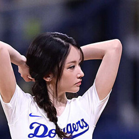 ぽっちゃり妊婦オンリーファンズ ホットセクシー 写真