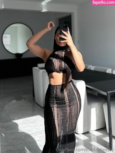 金髪の小人オンリーファンズ 美しいxxx 写真