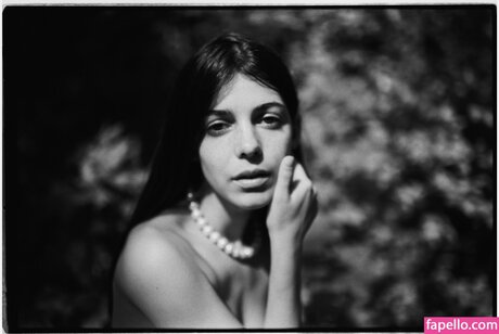 クロスフィットオンリーファンズ アートヌード アーカイブ