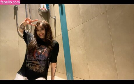 Vylerria モデル 画像