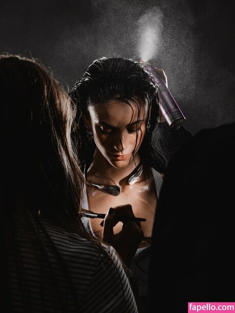 maghla_ エロティックなスター 画像