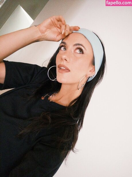 ssbbw オンリーファンズ ポルノグラフィック ギャラリー