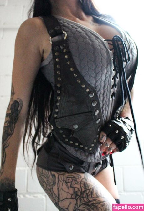 日本の熟女オンリーファンズ 美しいxxx ギャラリー