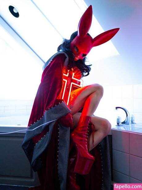 Toxic Vision 素敵な女優 写真