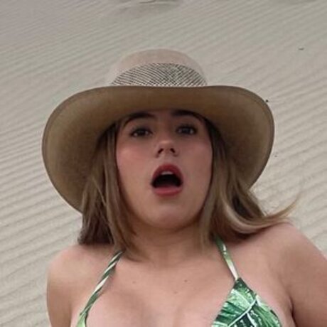 Kim Estrada セクシーなスター 写真