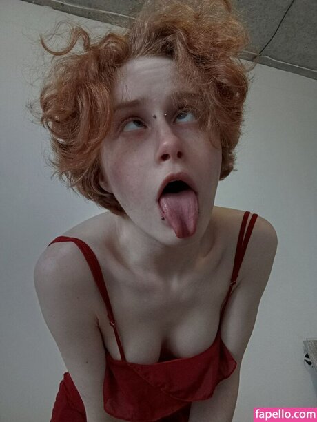 ティーンフィンガリングオンリーファンズ 無料xxx 写真