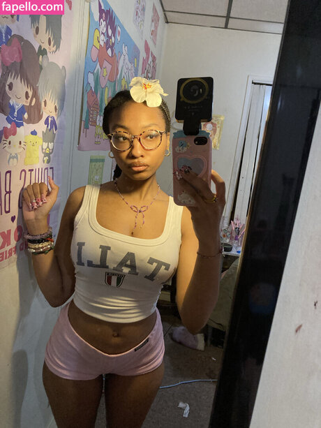 earth2daya777 無料スター 写真