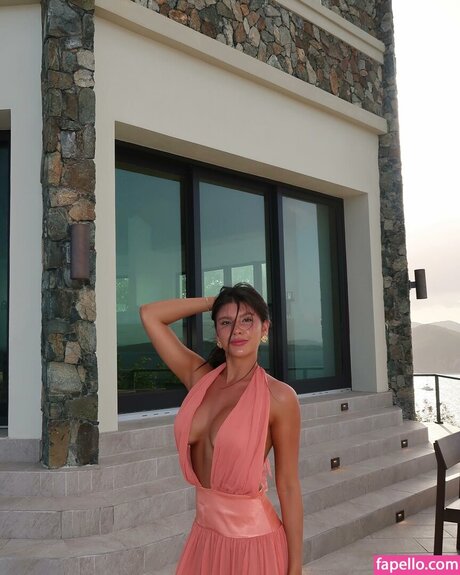 Lydia Lowry 裸モデル ギャラリー