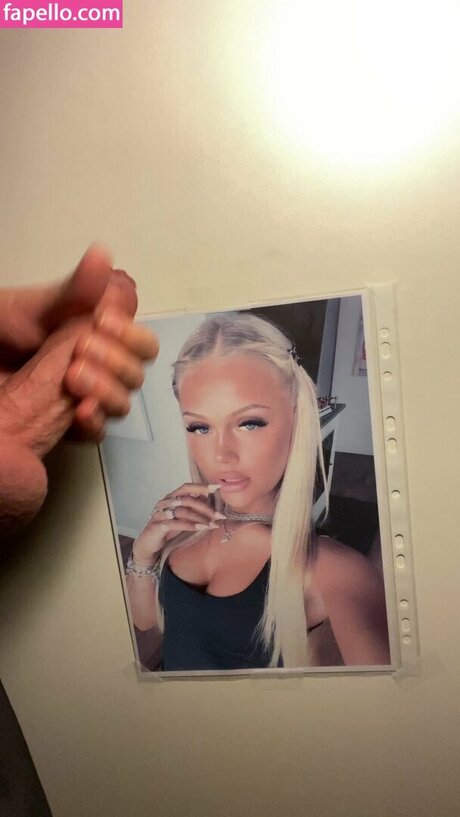 日本の熟女オンリーファンズ ポルノ ギャラリー