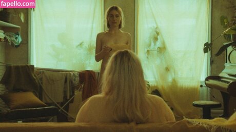 Saraklein ポルノスター ベスト 写真