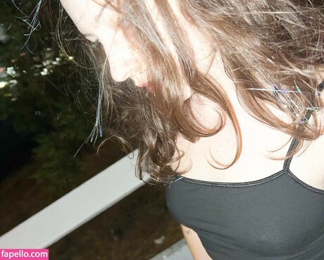 Ella Woolsey 最高のスター 写真