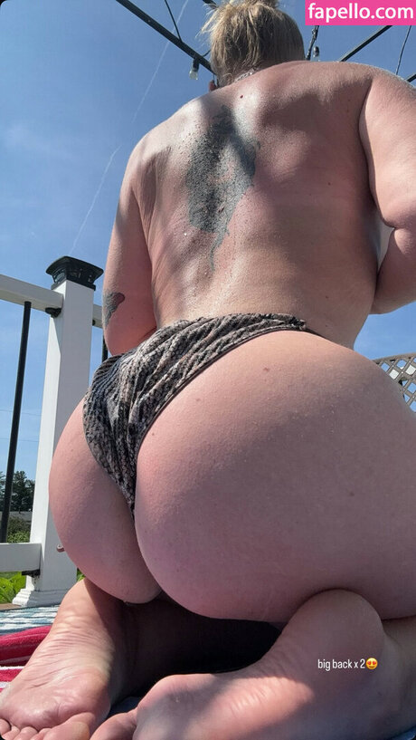 extrashan 裸モデル 写真