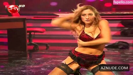 Karen Paola トップモデル 画像