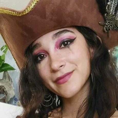 AlineFouche 限定スター 写真