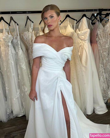 バニープリンセスオンリーファンズ えろ 写真