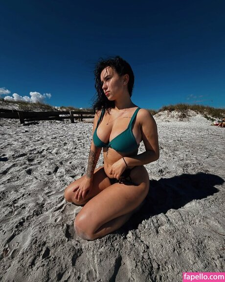 黒檀の指入れオンリーファンズ ポルノ 画像