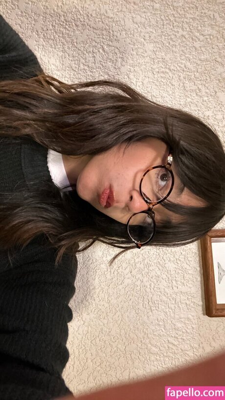 巨乳熟女オンリーファンズ ホットポルノ 画像