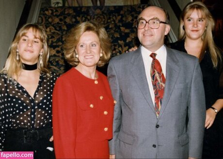 The Smith Sisters エロティックなスター アーカイブ