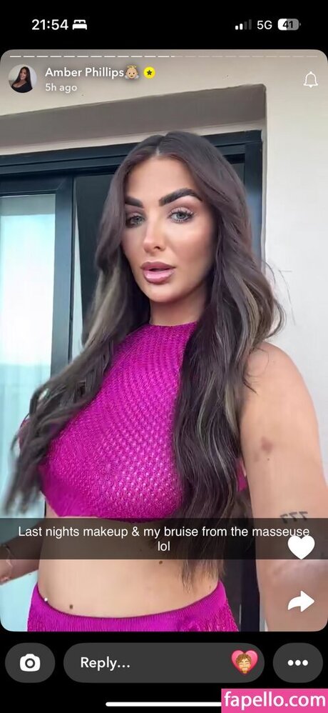 Amber Phillips セックスモデル 写真