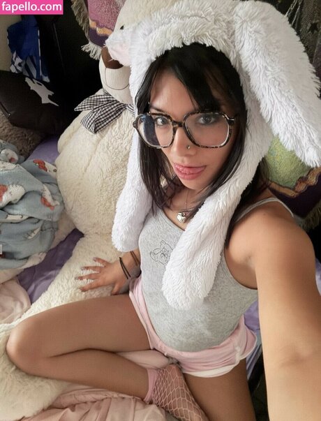 Angelina Fishtank ポルノスター 画像