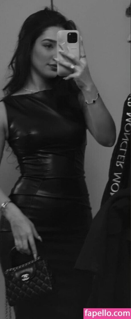 adolladola アートモデル 写真