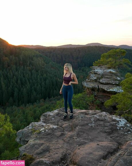 アラブの太ったオンリーファンズ アートxxx 画像