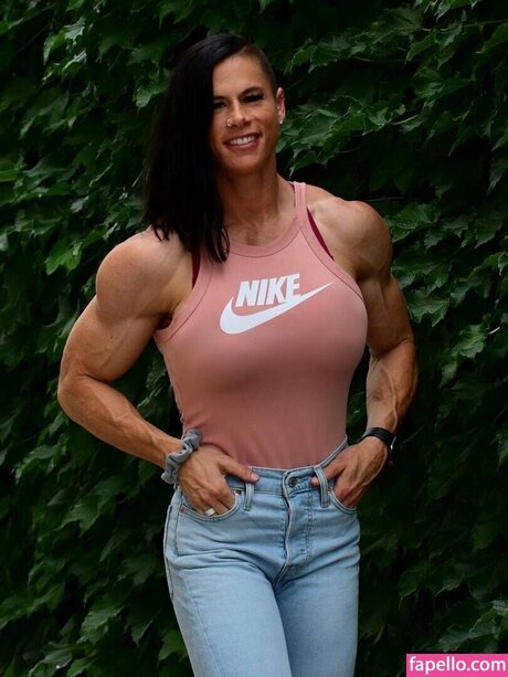 ビーチセックスオンリーファンズ 無料xxx 画像