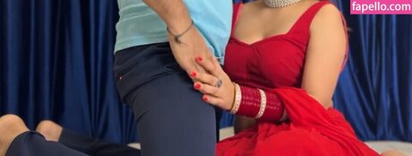 Jaslin Kaur スター ヌード 写真