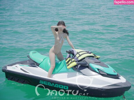 azinabuer セックスモデル 写真