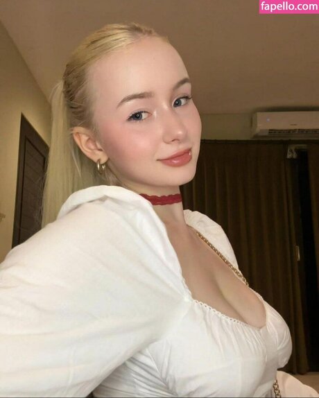 Bulebarbie official かわいいモデル 画像