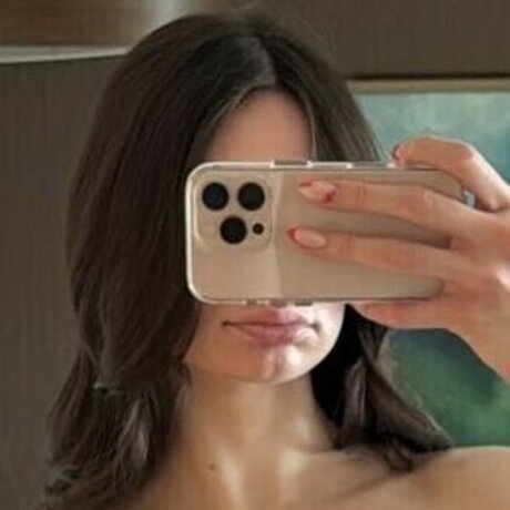 itskarinatori ホット女優 写真