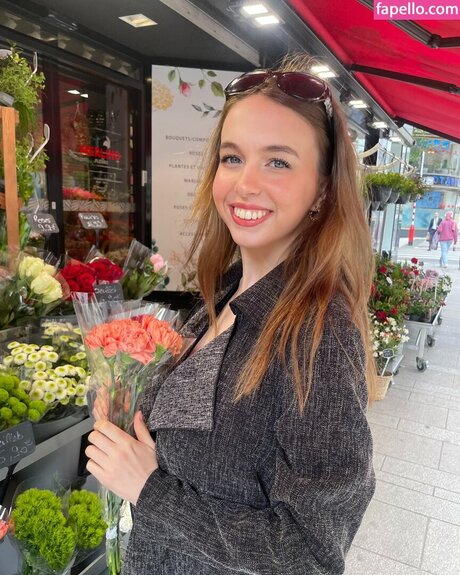 Serena Skybourne セックス女優 写真