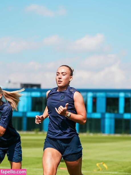 Julie Jorde 最高の女優 画像