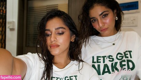 Meghna Kaur ヌードスター 写真